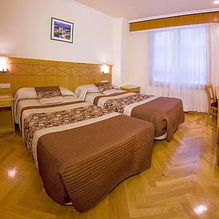 Hotel Cristal 2 2*
